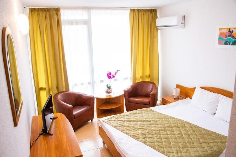 Hotel Mures 새턴 외부 사진